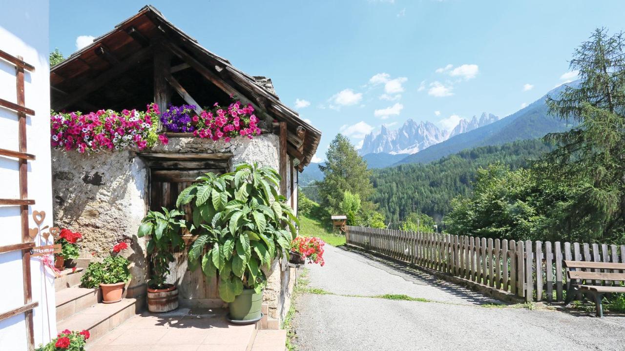Bed and Breakfast Veltierhof Villnöss Exterior foto